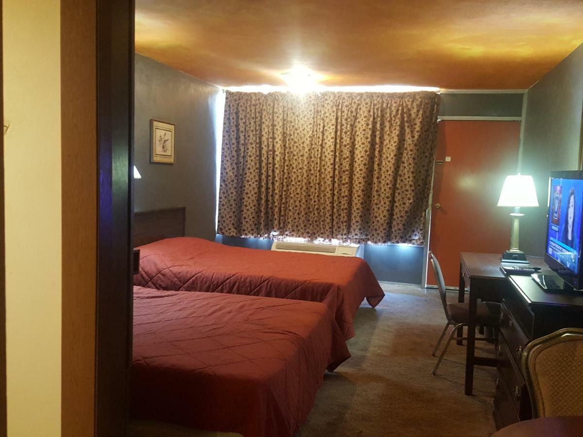 Mound Haven Motel Brookville Ngoại thất bức ảnh